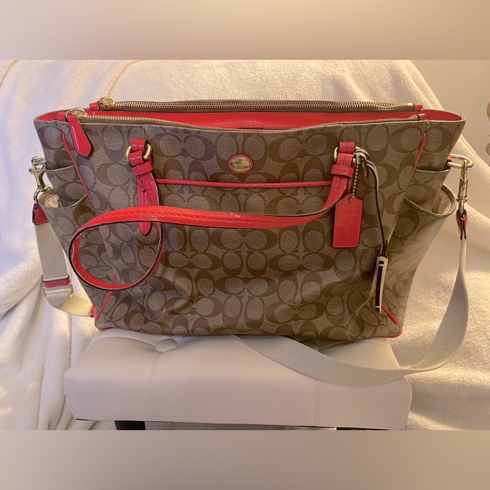 COACH Diaper / Gym / Laptop / Travel Shoulder Bag Tote
